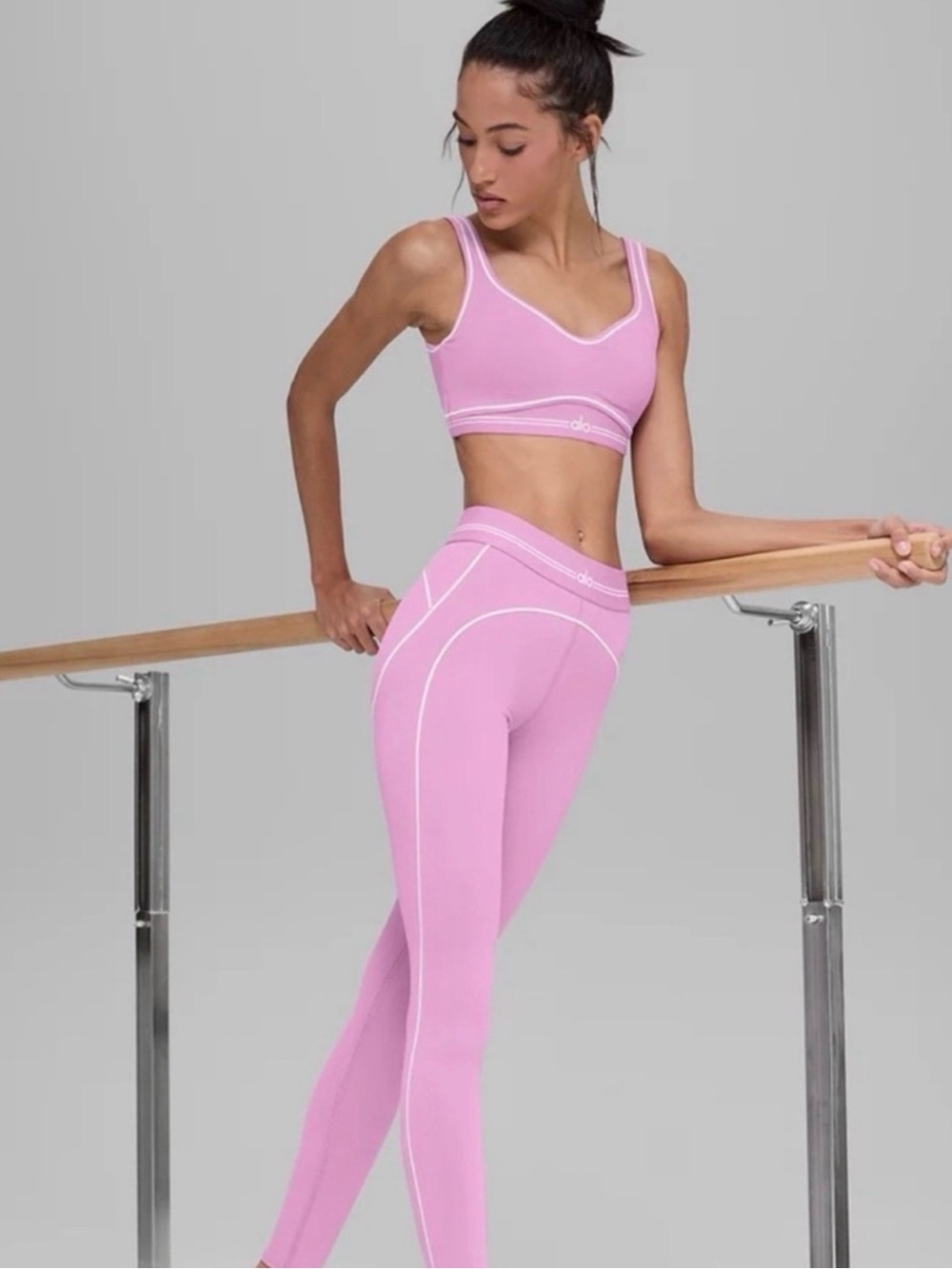 ALO Yoga Pink Seamless Sculpt Leggings